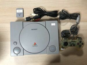 PS1 本体 SCPH-7000 メモリーカード付き 動作確認済み【管理 18180】【C】