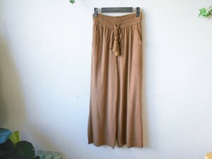 美品 スナイデル snidel 秋冬 向き スウェード 風 生地の 総 ゴム パンツ F