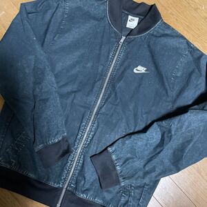 ナイキ　ジャケット　ブラックデニム　ケミカルウォッシュ　スウォッシュ　古着　 NIKE ブルゾン　 黒　 M ウーブン