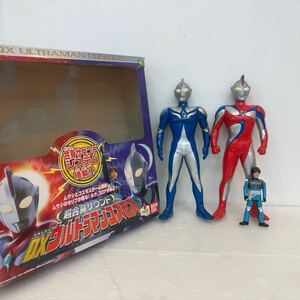 柏216☆【中古現状品】DX ウルトラマンコスモス 合身サウンドシステム搭載 コロナ ルナ ムサシ フィギュア おもちゃ ウルトラマン☆