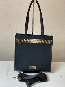 VERSACE 2way ハンドバッグ トートバッグ 黒 バッグ ヴェルサーチ バッグ ブラック キャンバス 斜め掛け