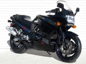 茨城 実働 現状 カワサキ GPZ 400 R 忍者 ニンジャ ZX400D 美車 好調 人気の黒 距離少ない 低走行 社外 カーカー マフラー GPZ400R