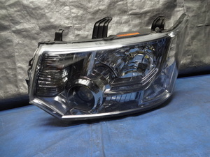 デリカＤ5/CV5Ｗ/ライト左/HID/CV1Ｗ/100-87918/CV2Ｗ/8301D291/純正/ASSY