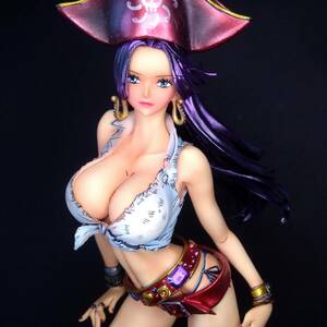 ボア・ハンコック BOA.HANCOCK カスタムリペイント 瞳修正FLAG DIAMOND SHIP ONE PIECE Figureワンピースフィギュアリアル仕上げメタリック