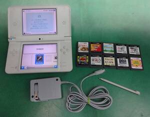 ★6833 中古 動作品 任天堂 Nintendo UTL-001 ニンテンドー DS i LL オマケ多数付き