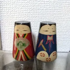 夫婦　おちょこ　手描きこけし風木製コップ2個セット