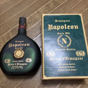 未開封　古酒 ナポレオン NAPOLEON EXTRA OLD Armagnac ブランデー アルマニャック