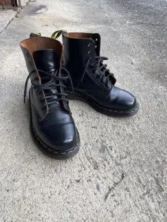 値下げ！　英国製　Dr.Martens　ドクターマーチン　　8ホール　ブーツ