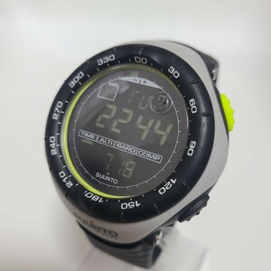 稼働品 限定品 SUUNTO スント VECTOR ベクター 腕周りフリー キャンプ アウトドア 腕時計