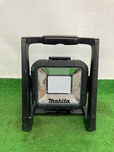 【中古品】makita(マキタ) 14.4/18v充電式LEDスタンドライト (本体のみ) ML805 / ITP92928PE9A