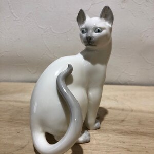 ノリタケ　スタジオコレクション　猫　陶器　ネコ　陶磁　フィギュリン Noritake stadio collection 置物 オブジェ インテリア 管1