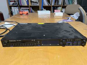 【ジャンク品】TASCAM CD-500 １台　 