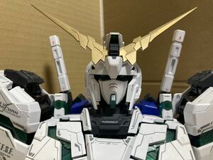 【完成品】ユニコーンガンダム（緑Ver ）胸像 　機動戦士ガンダムUC