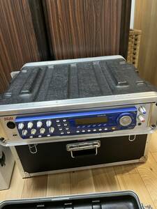 AKAI サンプラーZ8 512MB RAM/64GB HDD/ADAT拡張ボード