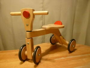 木製の4輪車　ゴーゴー