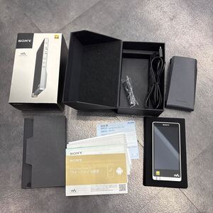 美品　ソニーSONY ハイレゾウォークマン　NW-ZX1 シルバー 付属品完備 WALKMAN