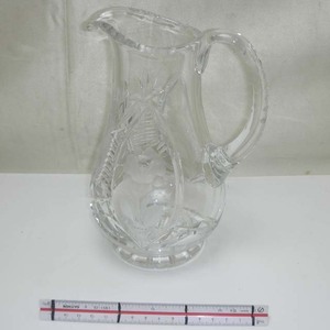 クリスタル ピッチャー ガラスポット 花柄 水差し と クリスタル 花瓶２つ