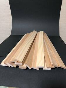 天然木スプルス材17本セット300×26×6.16端材 木材 素材　工作　工芸　貼り付け　日曜大工　ハンドクラフト