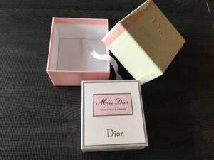 Dior ディオール　Miss Dior　100ml用　箱　