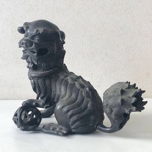 唐銅製玉獅子香炉　23×19cm 2kg 真鍮銅製　唐獅子置物　