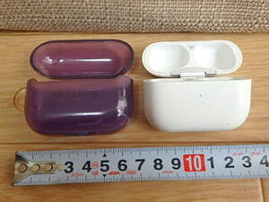 n409u Apple AirPods Pro エアポッズ 充電ケースのみ A2190 EMC3326 ワイヤレスイヤホン用 イヤホンなし メタモンケース付(0903-3)