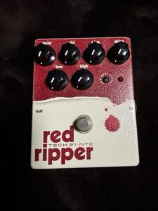 TECH 21・NYC red ripper