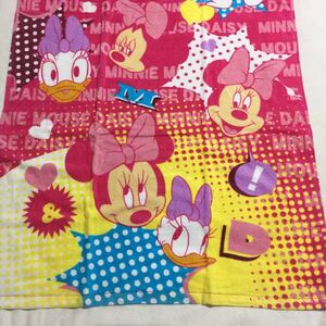 ★未使用★バスタオル　ミニー＆デイジー　ディズニー★約７０ｃｍ×１４２ｃｍ★Disney　MinnieMouse　Daisy