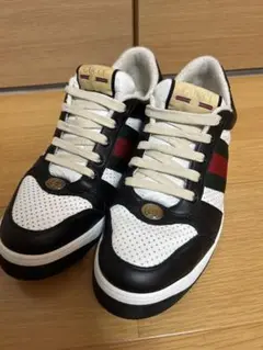 【GUCCI】スニーカー