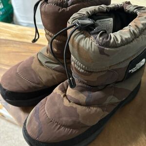 【送料無料・離島不可】迷彩THE NORTH FACE NF51876・Nuptse Bootie WP VI Logo/ブーツ/27cm ★防水・防寒★アウトドア★釣りなど 