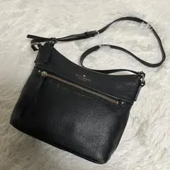 kate spade レザー ポシェット ショルダーポーチ ブラック 424