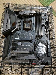 LGA1151対応マザーボード MSI MEG Z390 ACE 通電OK