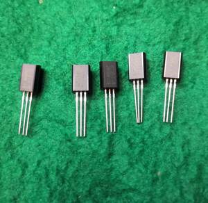 トランジスタ2SD1211Rメーカーパナソニック製５個一組120V/0.5A/1W送料全国一律ゆうメール１８０円