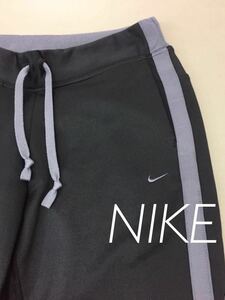 ナイキ NIKE 【美品】 トレーニングパンツ 長ズボン ブラック レディース Sサイズ !●&