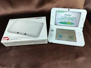 mo/611986/2411/任天堂 ニンテンドー Nintendo 3DS LL 本体　通電確認のみ