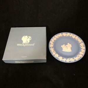 WEDGWOOD ウェッジウッド 小皿 飾り皿 ブルー J1000 2489 ラウンドトレイ　直径11cmミニプレート