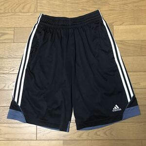 adidas MEN’S TRAINING SHORTS size-M(平置き32股下24) 中古 送料無料 NCNR