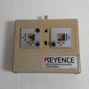 A1 KEYENCE AM 40 MHZ 送信機　動作未確認　ジャンク