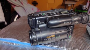 SONY Handycam ビデオカメラ Hi8 ケース　説明書　 CCD-TR705 デジタルビデオカメラ ソニー　バッテリー