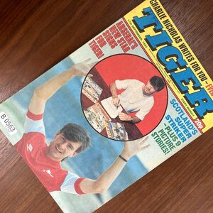 B0563 「TIGER」コミック サッカー 古本　雑誌　マガジン