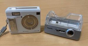 【1円スタート★動作品】FUJIFILM●富士フィルム●コンパクトデジタルカメラ●FinePix●F440●デジカメ●2004年●ホワイト● 