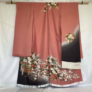 ■呉服屋　禅■ 美品 仮絵羽 仕立て前 振袖 高級ちりめん 縮緬 金彩加工 型染め 花籠 牡丹 組紐 正絹 参考上代798,000円 和装 和服 KUR449.