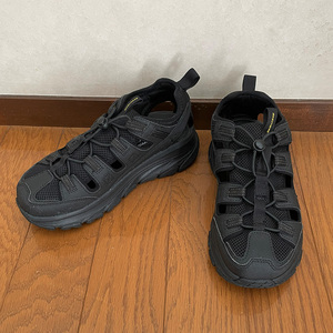 スケッチャーズ　SKECHERS　デラックス・トレッカーサンダル　厚底　25cm