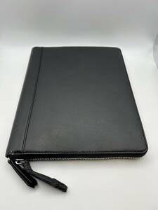 ☆未使用☆ARMANI COLLEZIONI アルマーニコレツォーニ　タブレット　ケース　手帳形