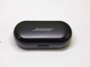 m1961 BOSE ボーズ Sport Earbuds 427929 ワイヤレスイヤホン 充電ケースのみ