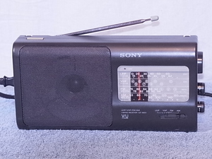 ♪ SONY 【ICF-890(V)】 FM76～108MHzまで受信可能、クリーニング済み品 管理23021005