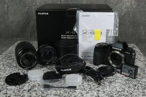 F★【送料無料!!】FUJIFILM 富士フィルム X-S10 ダブルズームキット ミラーレス一眼カメラ 15-45mm 3.5-5.6 / 50-230mm 4.5-6.7