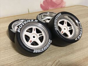 送料無料　1/10 タミヤ 塗装済完成品 ボルクレーシング ホイール タイヤセット TAMIYA VOLK RACING 当時物 レーシングカーやインテリアに