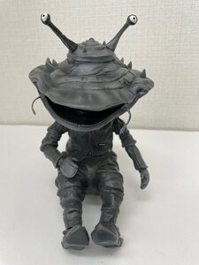 1円～ ジャンク品 カネゴンの繭　(モノクロ版)　ウルトラQ　大怪獣シリーズ PVC製塗装済み完成品 3916-S-3-9