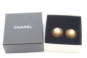 CHANEL シャネル 96P フェイクパール ココマーク ゴールドカラー イヤリング ヴィンテージ アクセサリー 3669-A