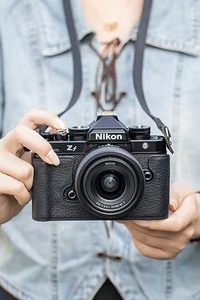 新品 本革カメラケース nikon zf ZF用 ブラック